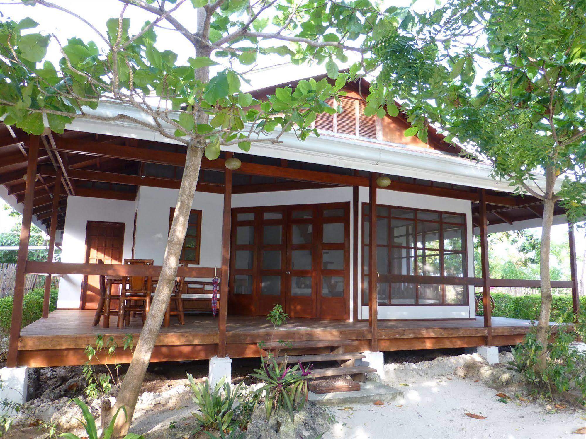Talima Beach Villas & Dive Resort Cebu Exteriör bild