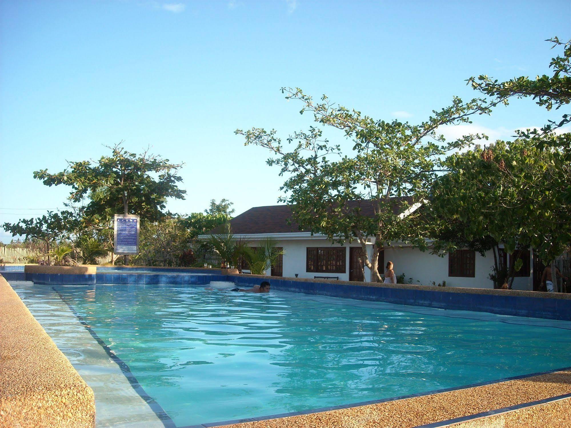 Talima Beach Villas & Dive Resort Cebu Exteriör bild