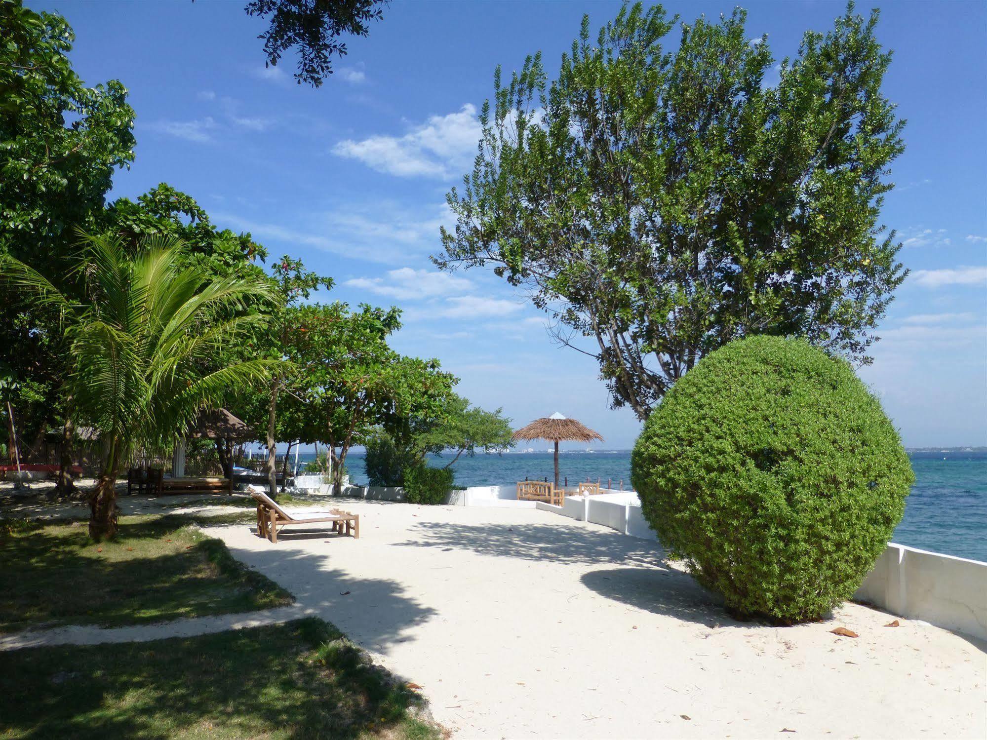Talima Beach Villas & Dive Resort Cebu Exteriör bild